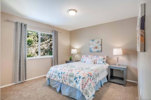 7373 Fremont Dr, Englewood CO  80112-1706 exterior