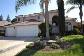 412 Omaha Ave, Clovis, CA 93619-7645