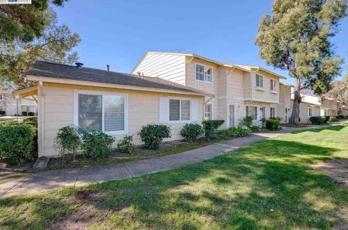 1429 Spring Valley Cmn, Livermore, CA 94551-6765