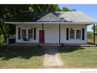 142 Spencer Ave, Gastonia, NC 28054-3038