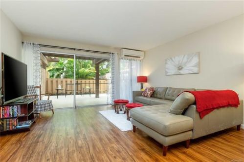 444 Lunalilo Home Rd, Honolulu HI  96825-1751 exterior