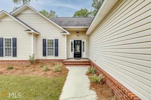 24 Greenwood Ave, Statesboro, GA 30458-5055