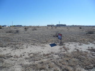 631 Mcclave Dr, Pueblo CO  81007-2126 exterior