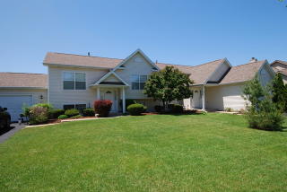 945 Crestville Ct, Gurnee, IL 60031-3773