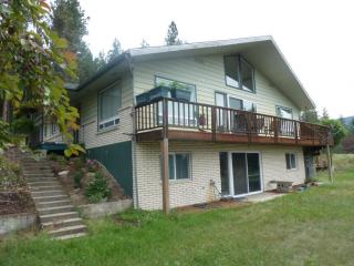 2370 Highline Rd, Chewelah, WA 99109-9626