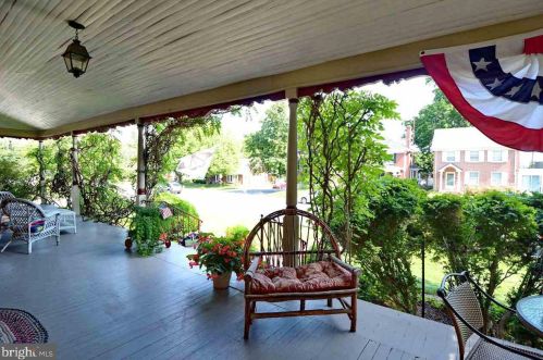 501 Baer Ave, Hanover PA 17331-2703 exterior