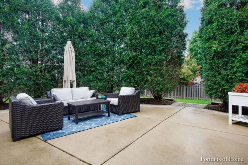 1433 Schoenherr Ave, Lemont IL  60490-3216 exterior