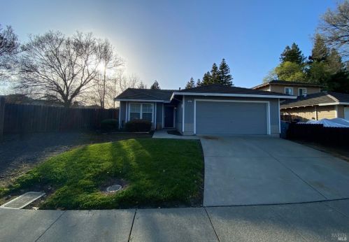 1881 Quail Meadows Cir, Vacaville, CA 95687-6570