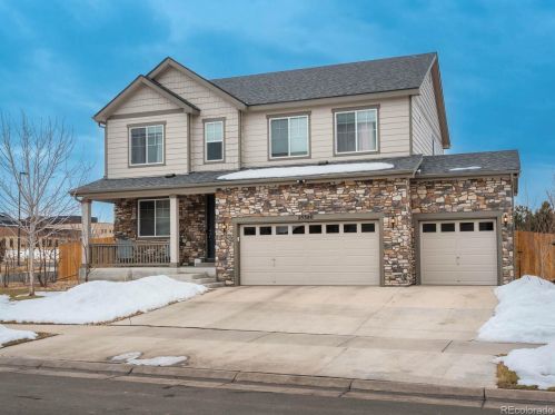 25380 Aberdeen Dr, Aurora, CO 80016-6205