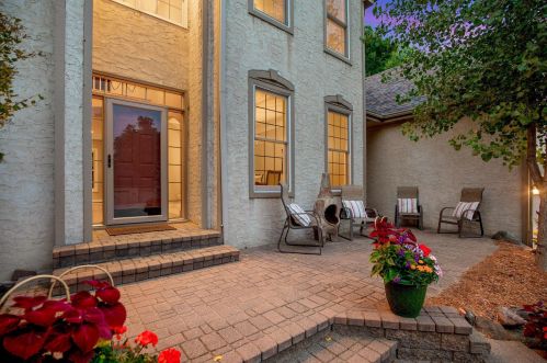 519 Abbey Way, Saint Paul, MN 55120-1734