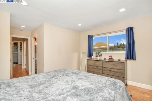 3619 Thunderbird Ct, Concord CA  94520-1430 exterior