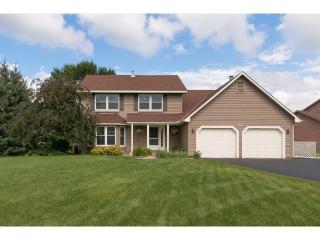 6281 Near Mountain Blvd, Chanhassen, MN 55317-9118