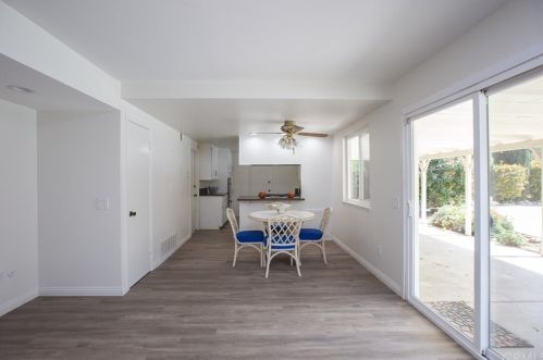 5560 Wentworth Dr, Riverside CA  92505-3156 exterior