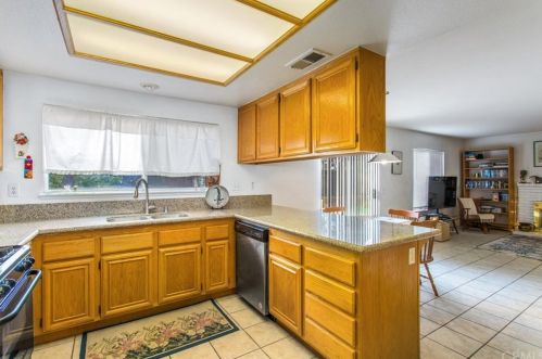 5018 Trojan Ct, Riverside CA  92507-6056 exterior