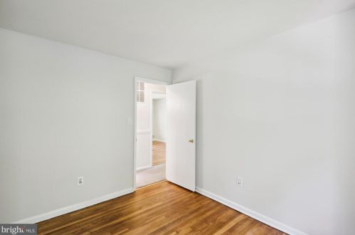 103 Claybrook Dr, Silver Spring MD 20902-3114 exterior