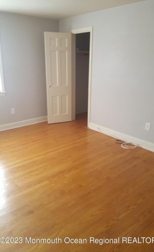 119-125 Wallace St, Tinton Falls NJ 07701-1808 exterior