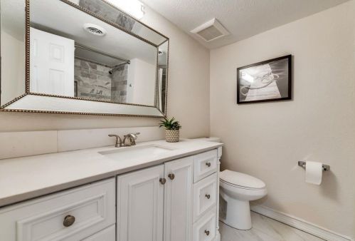 10912 Beauty Ln, Dallas TX  75229-3832 exterior