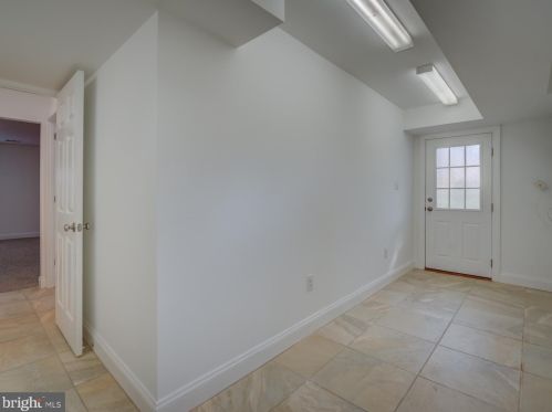 13309 Foxhall Dr, Silver Spring MD exterior