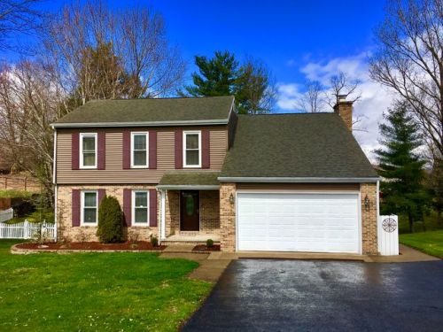 214 Briarwood Ln, Beaver WV  25813-9757 exterior