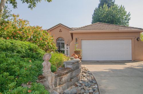 8060 Jaden Ln, Fair Oaks, CA 95628-5030