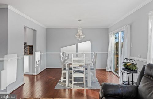 5002 Ten Mills Rd, Columbia MD  21044-1539 exterior