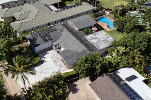 39 Makaweli St, Honolulu HI  96825-2148 exterior