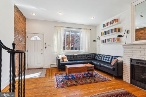 1818 12 St, Philadelphia PA 19122-0018 exterior