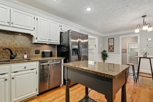 31 Saddle Trl, Jefferson GA  30549-4490 exterior