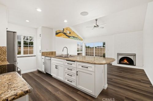 5172 Yearling Ave, Irvine CA  92604-2960 exterior