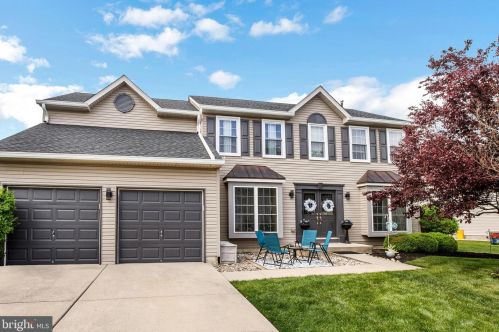 21 Larkspur Cir, Erial, NJ 08081-4172