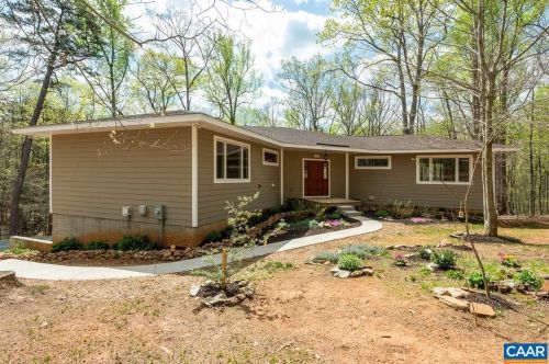 1493 Milton Rd, Charlottesville, VA 22902-7582