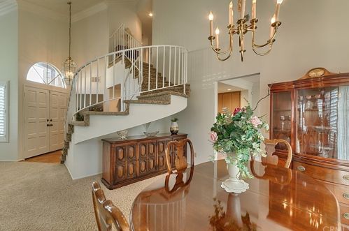 6050 Hackamore Ln, Anaheim, CA 92807-4869