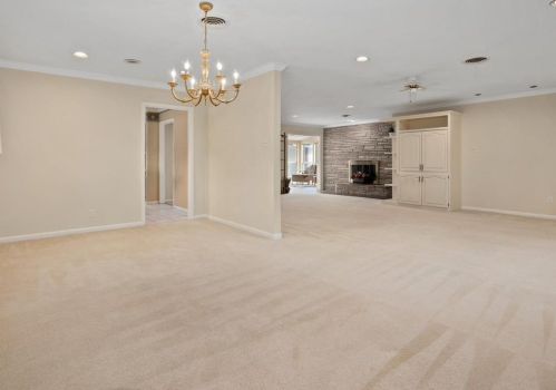 4344 Selkirk Dr, Fort Worth TX  76109-5043 exterior