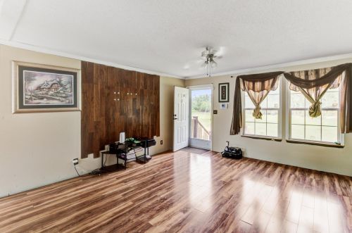 1420 Van Dyke Rd, Cottageville, SC 29435-3614