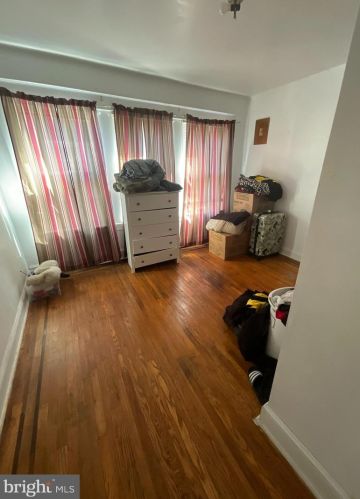 7030 Jackson St, Philadelphia PA  19148-3250 exterior