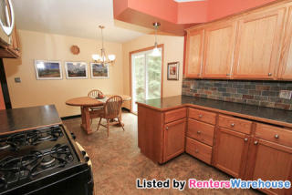 152 Dawn Ave, Saint Paul MN  55126-6202 exterior