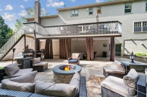 35 Olde York Rd, Dover NJ  07869-2720 exterior