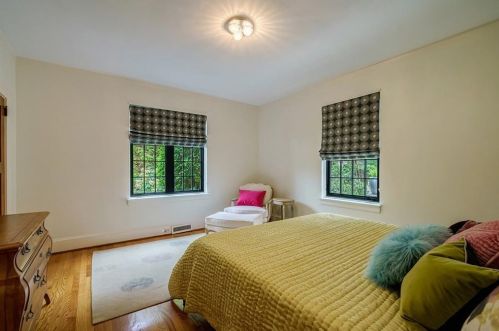 2858 Hl Dr, Atlanta GA  30305-3422 exterior