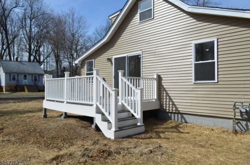 10 Fairfield Ave, Warren NJ  07059-5706 exterior