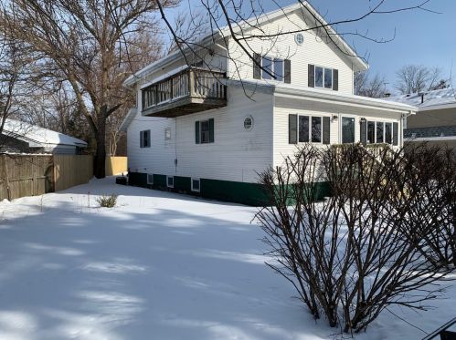 37525 Terrace Ln, Spring Grove, IL 60081-9322