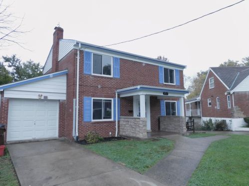 3957 Harmar Ct, Cincinnati, OH 45211-3318