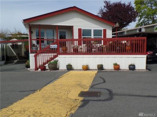 3252 180th Pl, Seattle, WA 98188-4929