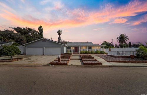 1347 Teton Dr, El Cajon, CA 92021-1043