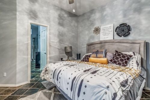 2503 Mallard Cv, Carrollton TX 75006-2233 exterior