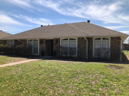 1910 Kentwood Ln, Carrollton TX  75007-2408 exterior