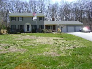 120 Suddard Ln, Scituate, RI 02857-1538