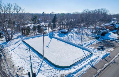 1377 County Road E, Saint Paul MN  55110-5231 exterior