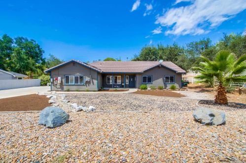 16304 Dartolo Rd, Ramona, CA 92065-4607