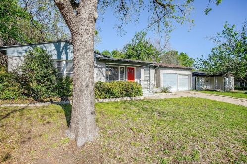 4744 Staples Ave, Fort Worth TX  76133-1224 exterior