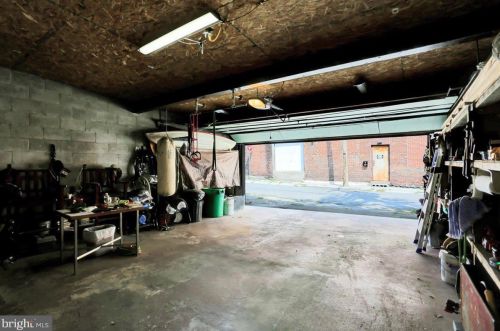 451 Market St, York PA 17403-1255 exterior